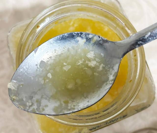 表面にマザーが形成され劇的に酸っぱくなる